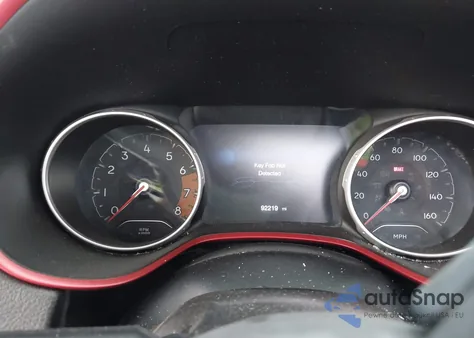 2020 Jeep Compass Trailhawk 4X4 из США, поврежденный, VIN 3C4NJDDB1LT160790